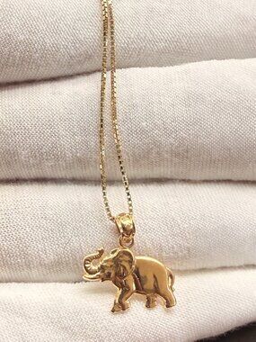 14K Yellow Gold Elephant Pendant With 0.8mm Box Chain - 22 inch